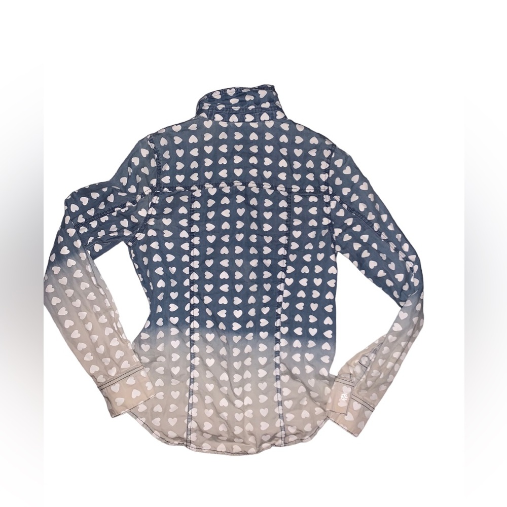 Mossimo Supply Co. Blue and White Heart Dip-Dye Ombré Cotton Button-Down Shirt - Picture 4 of 7